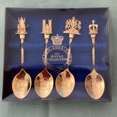 Queen Elizabeth II Golden Jubilee 2002 Spoon Set - The Royal Collection