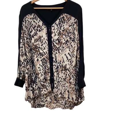 Maggie T Beige / Black  / Cream / Pattern Top Size 18 