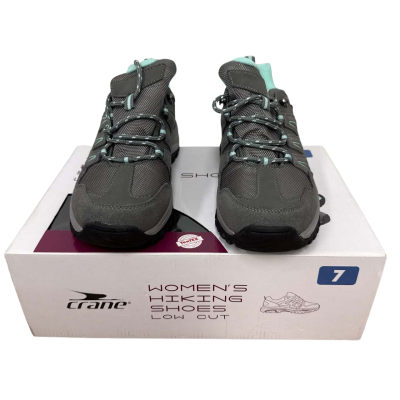 Crane Woman’s Hiking Shoes Low Cut Size 7  