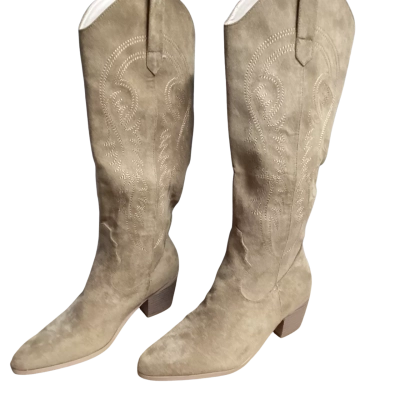 BNWOT COWBOY boots  Size 38 Beige / Brown 