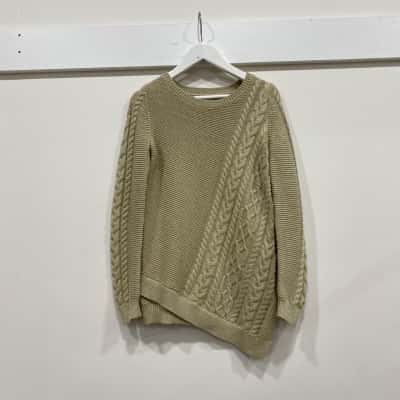 TTommy Bahama Girls Size 12 Jumpers  Beige / Gold 
