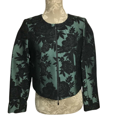 Cue Womens  Size 8 Dual Way Zip Up Crop Jacket with Embroidery Detail