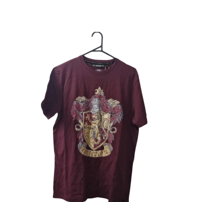 Harry Potter Unisex Size M Short Sleeve T-shirt Gryffindor T-Shirt