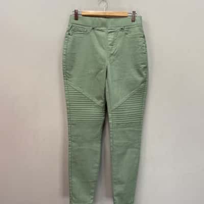 DG2 By Diane Gilman Womens Size S Stretch Pull-on Skinny Leg Pants Green 