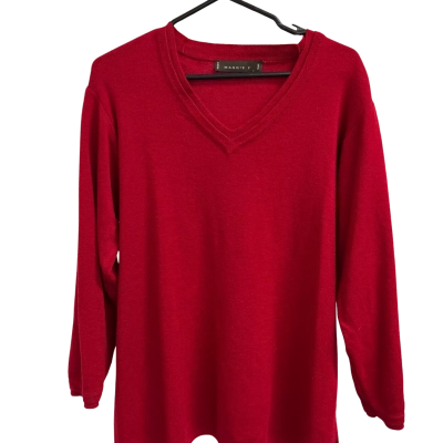 Maggie T Women’s  Size 1 (quite a generous fit) V-Neck Jumper 