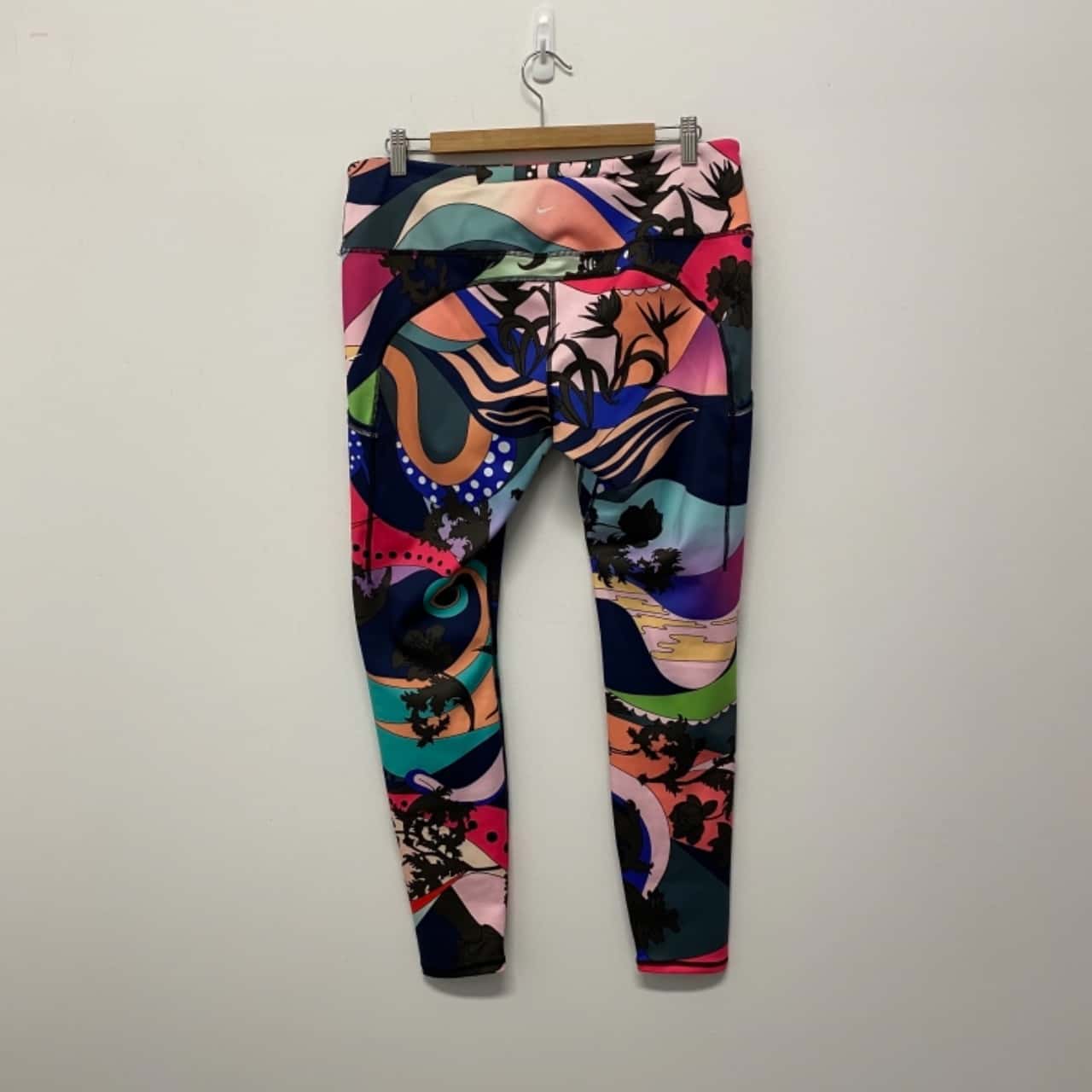 Nike Dri Fit Size XL Multicoloured Tights(s)