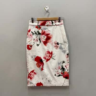 Portmans Womens  Size 8 Pencil Skirt Floral / Red / White 