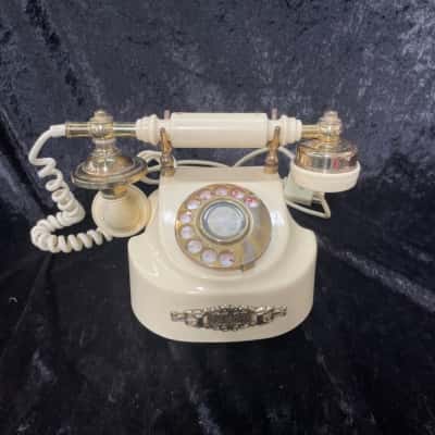 Vintage 1970s Coquette Rotary Dial French Style Telephone 