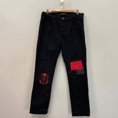  Dropdead Unique Mens  Size L Relaxed Fit Jeans Black  / Red 