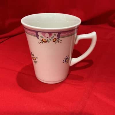 Vintage Laura Ashley “Alice” Mug (1988 Collection)
