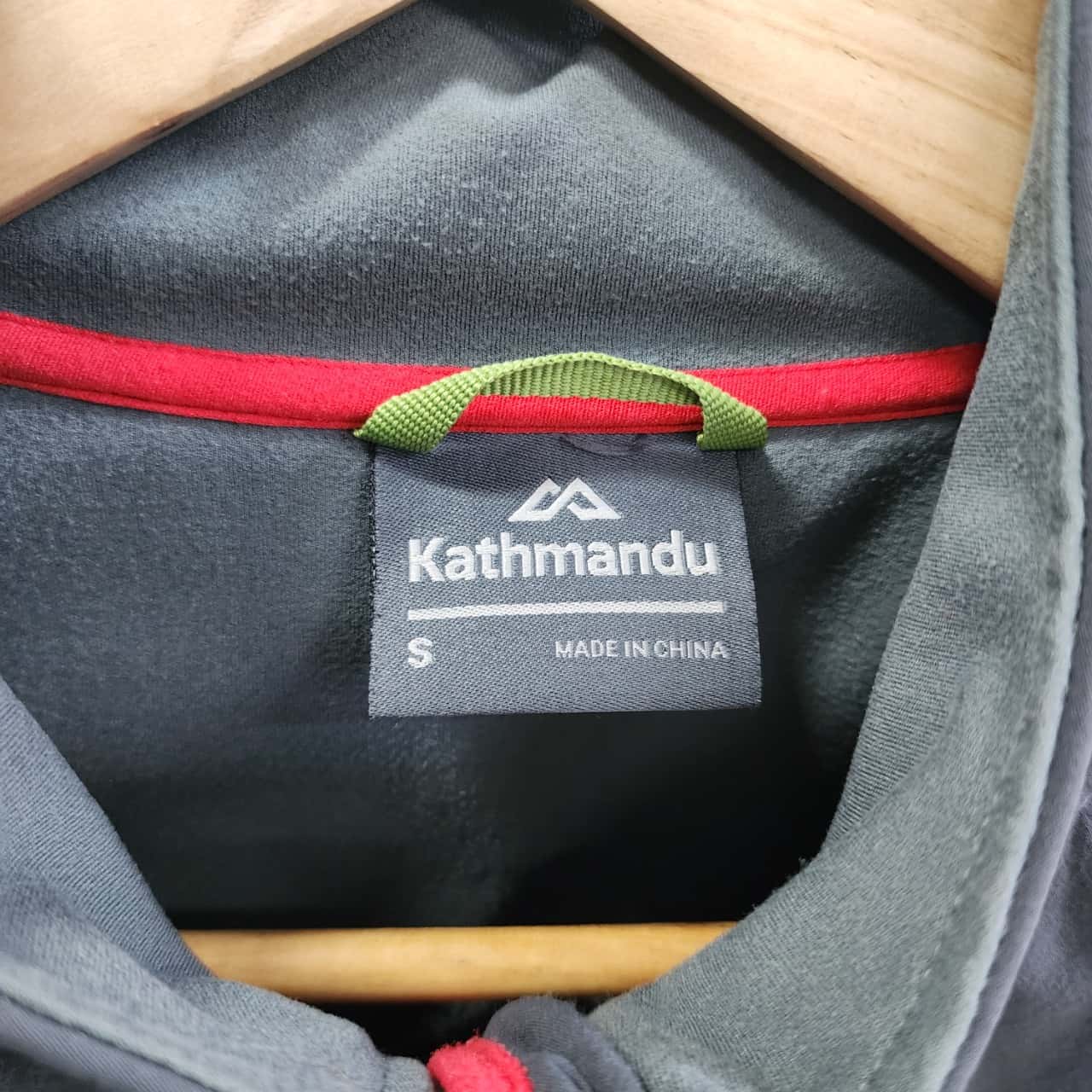 Kathmandu Mens Size S Front Zipper Jacket Grey (s)