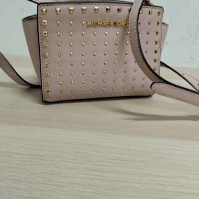 Michael Kors Womens Pink Handbag With Gold Accents  GUC
