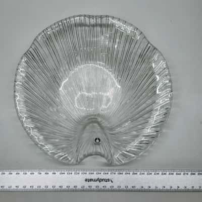 Vintage Pukeberg Sweden Swedish Textured Clear Glass Leaf Bowl Dish 22cm