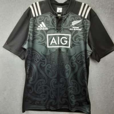  Mens  Size XXL  Adidas Mauri All Blacks  NZ RUGBY  top