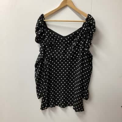 Boohoo Womens  Size 10 Casual Dress B