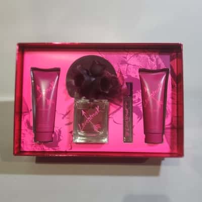 Ladies Vera Wang "Lovestruck" Perfume Set - CLICK AND COLLECT ONLY