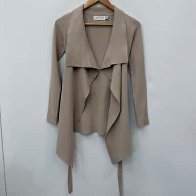 Petal + Pup Womens  Size 6 - Beige 