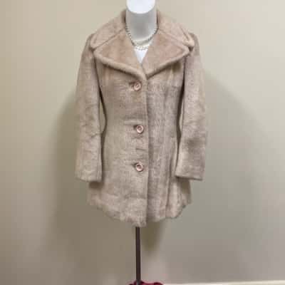  Womens  Size XS Vintage Beige Faux Fur coat