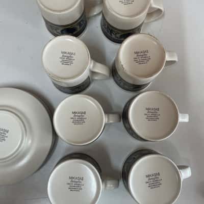 Mikasa Intaglio cac01 Arabella Set of 4 tea cups, 4 saucers and 4 coffee mugs