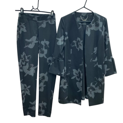 MOTTO Jacket and Pants Black/Grey