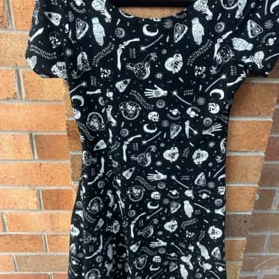 Dangerfield Womens  Size 12 Mini Dress Black  / Pattern 