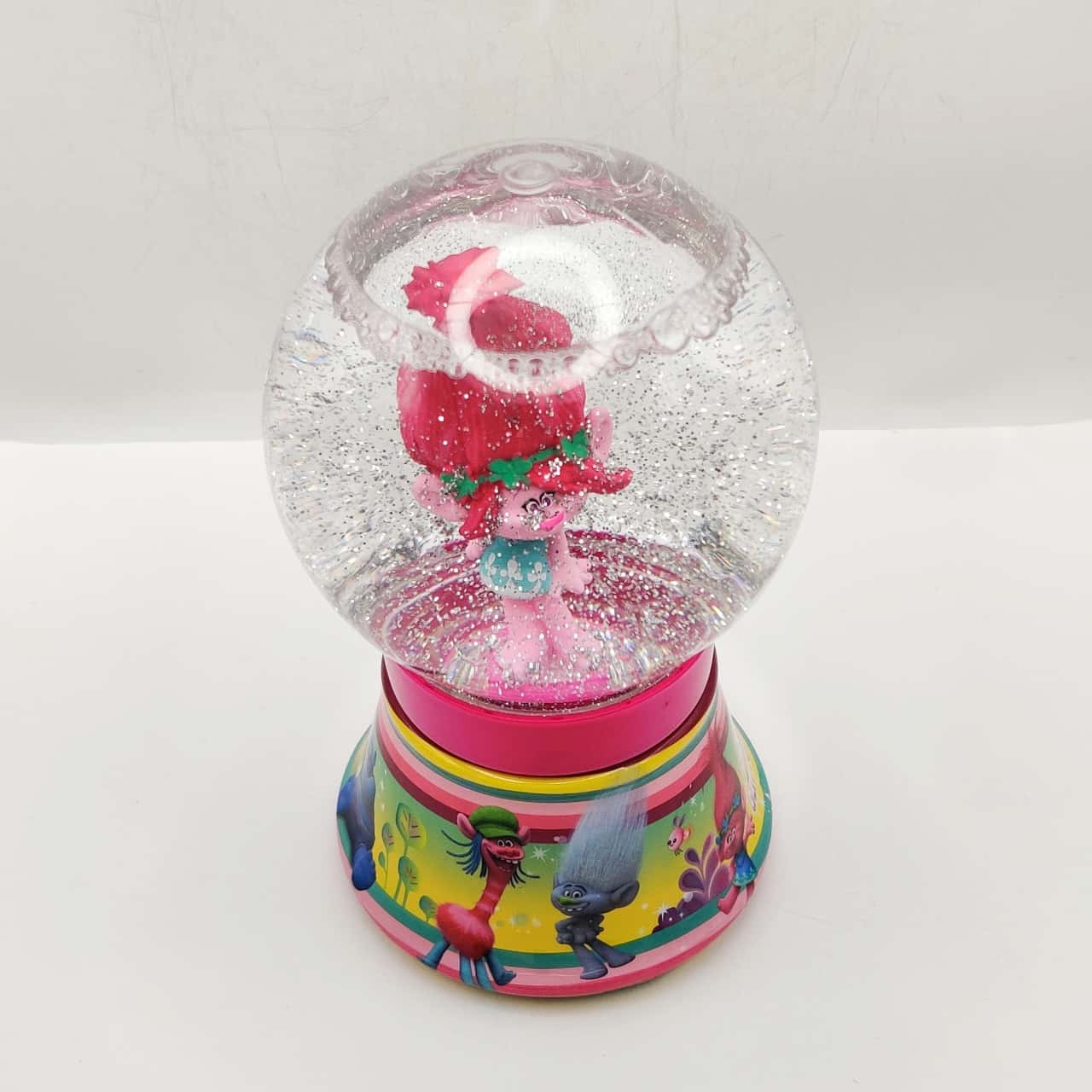 DreamWorks Trolls Movie 8floz Bubble Bath Pink Snow Globe