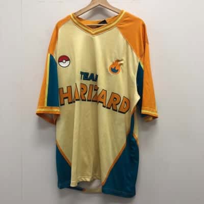 Pokemon Charizard Mens  Size XXXL Short Sleeve T-shirt Champagne / Orange 