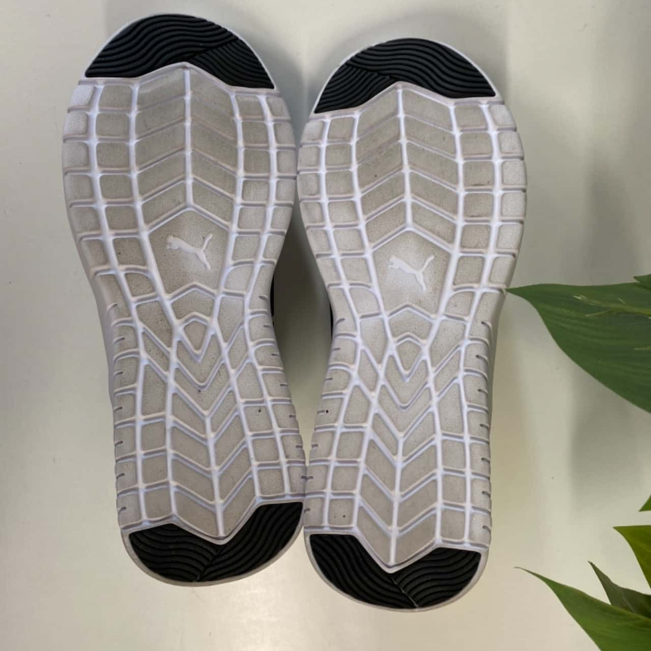 Puma Women's Size 8 Black Remedie Training Shoes