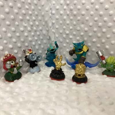 Skylander Figures - Trap Team (Tidal Wave Grill Grunt)