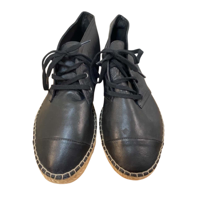 Witchery Womens  Size 40 Black Shoes  