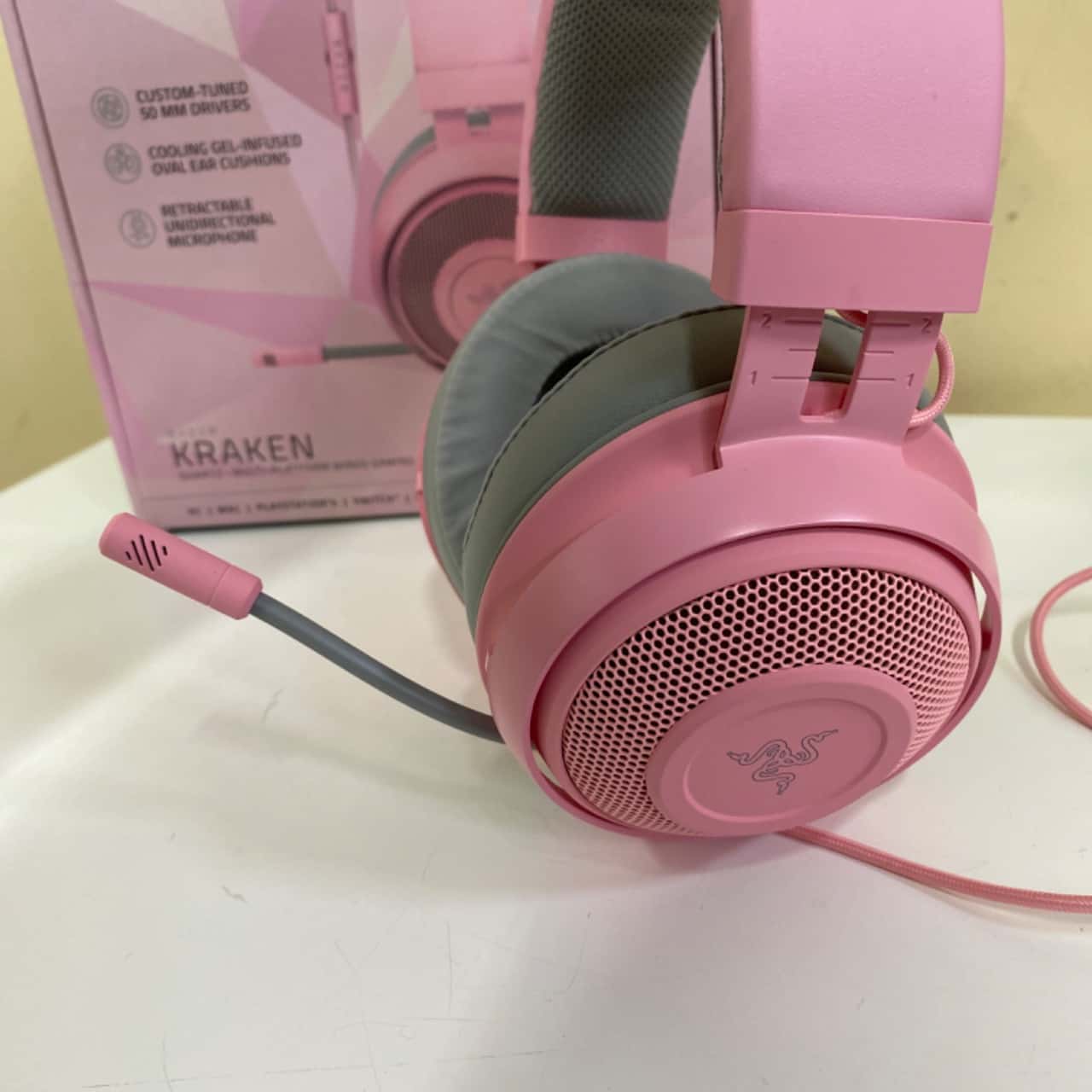 Razer Kraken Multi Platform Wired Gaming Headset