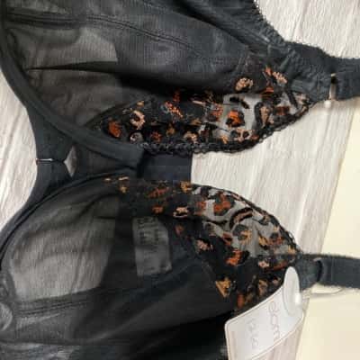 Elomi  Size 12 GG Black  bra new 