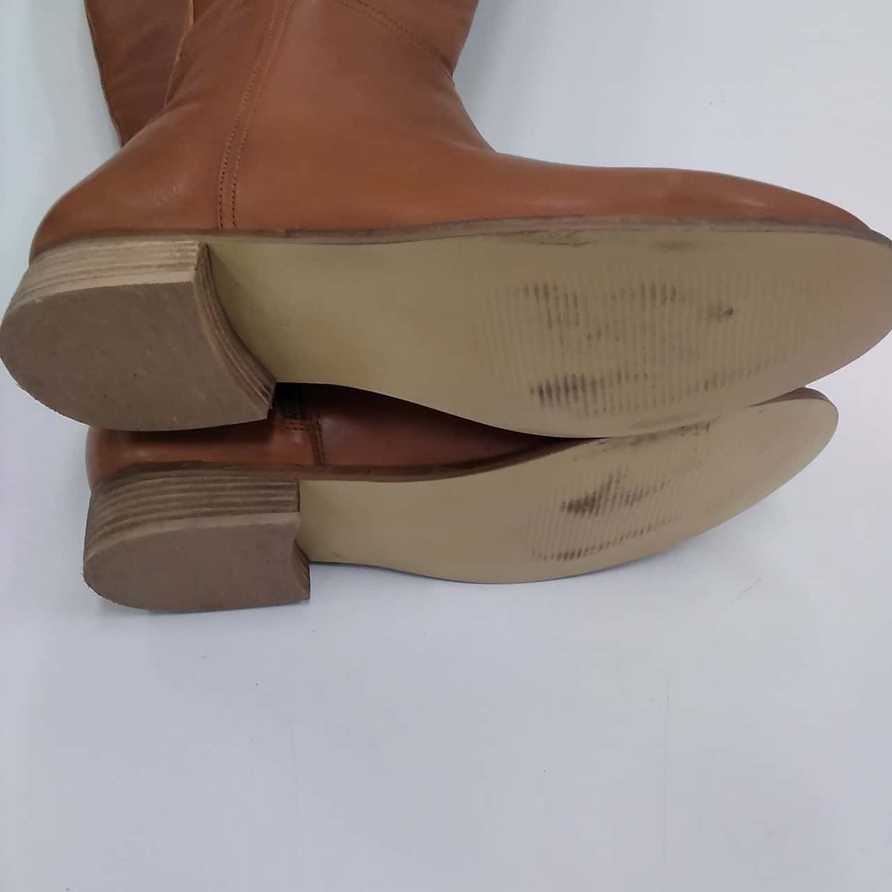 Human Premium Womens Size 40 Tan knee high boots(s)