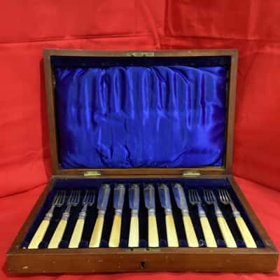 Vintage Silver Plated Fish Cutlery Set with Bone Handles in Wooden Presentation Box