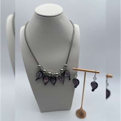  Silver Toned Art Glass Necklace & Earrings Set 