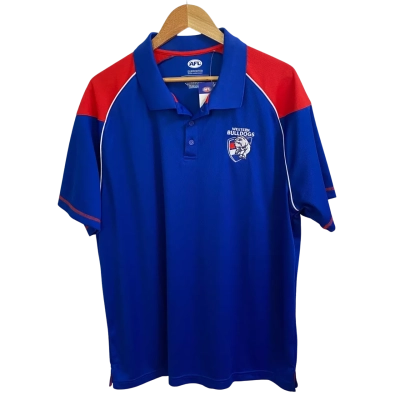 AFL Mens  Size XL Western Bulldogs Jersey 