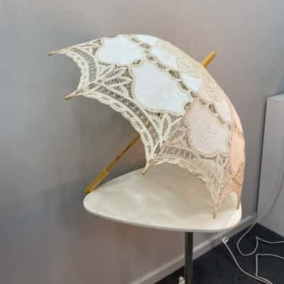 Vintage Style Ivory lace parasol 