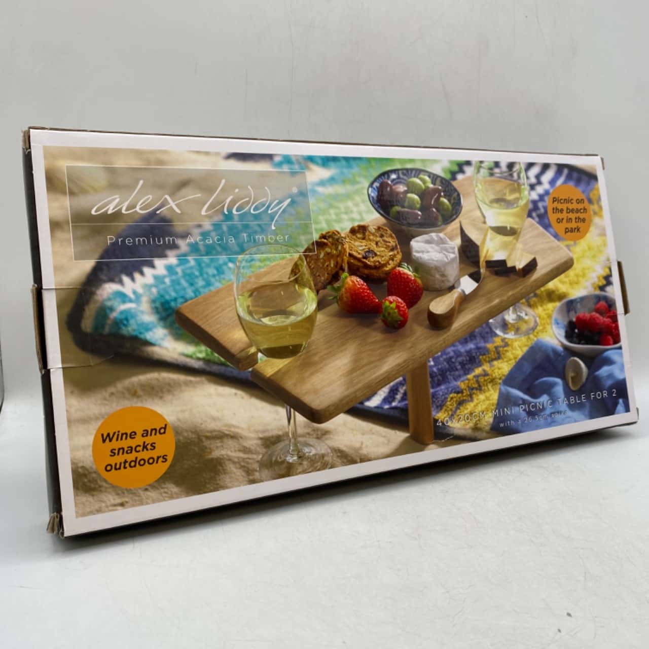 BNIB Alex Liddy Timber Acacia Portable Mini Picnic Beach Wine Outdoor