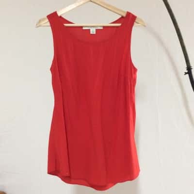 Laura Ashley Womens  Size 6 Sleeveless Top Red 