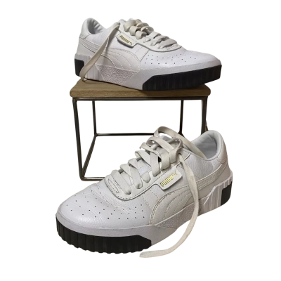 Puma Womens Size 7 Sneakers White 