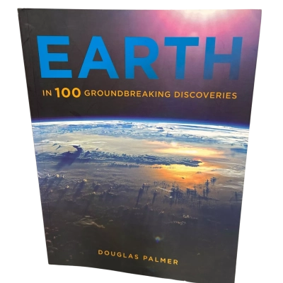Earth in 100 Groundbreaking Discoveries 