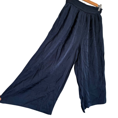 BNWT Fate & Becker Size S  Culottes Navy Blue 