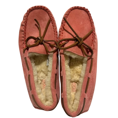 UGG Australia women’s suede moccasin slippers/ Size 7