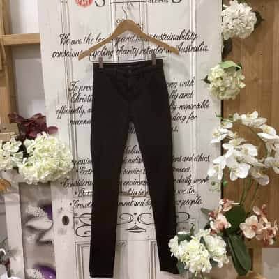 J Brand Brand! NWOT! A GREAT EVERYDAY WEAR FITTED SKINNY JEAN! Womens  Size 23 Skinny Jeans Black  