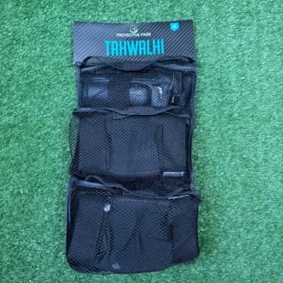 Tahwalhi 3 Piece Safety Pads Size XS (New)