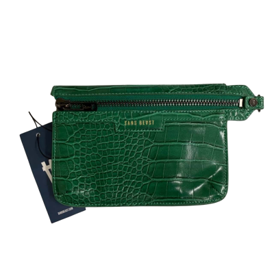 BNWT Sans Beast Clutch Alligator Print