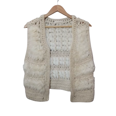 Sass Women's  Size 12 Beige / Cream Faux Fur Vest