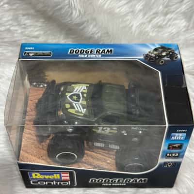 Revell control remote control truck 