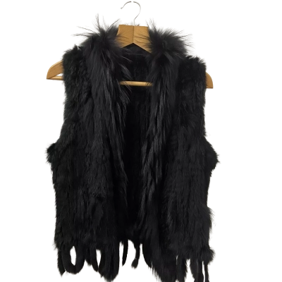  Womens  Size M Sleeveless Fur Jacket Black  