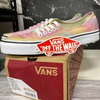 Vans off the wall   Size 39 Multicoloured  shoes new 